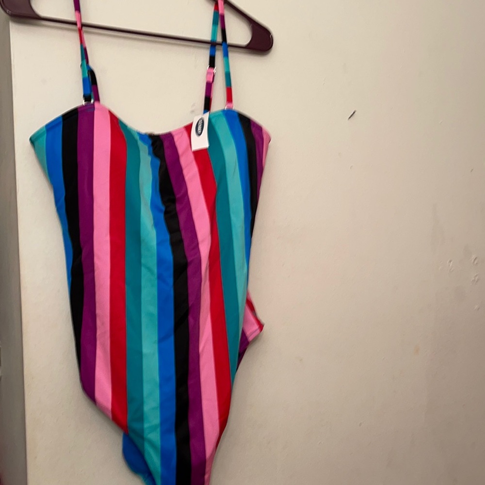 NWT. Old Navy Swimsuits